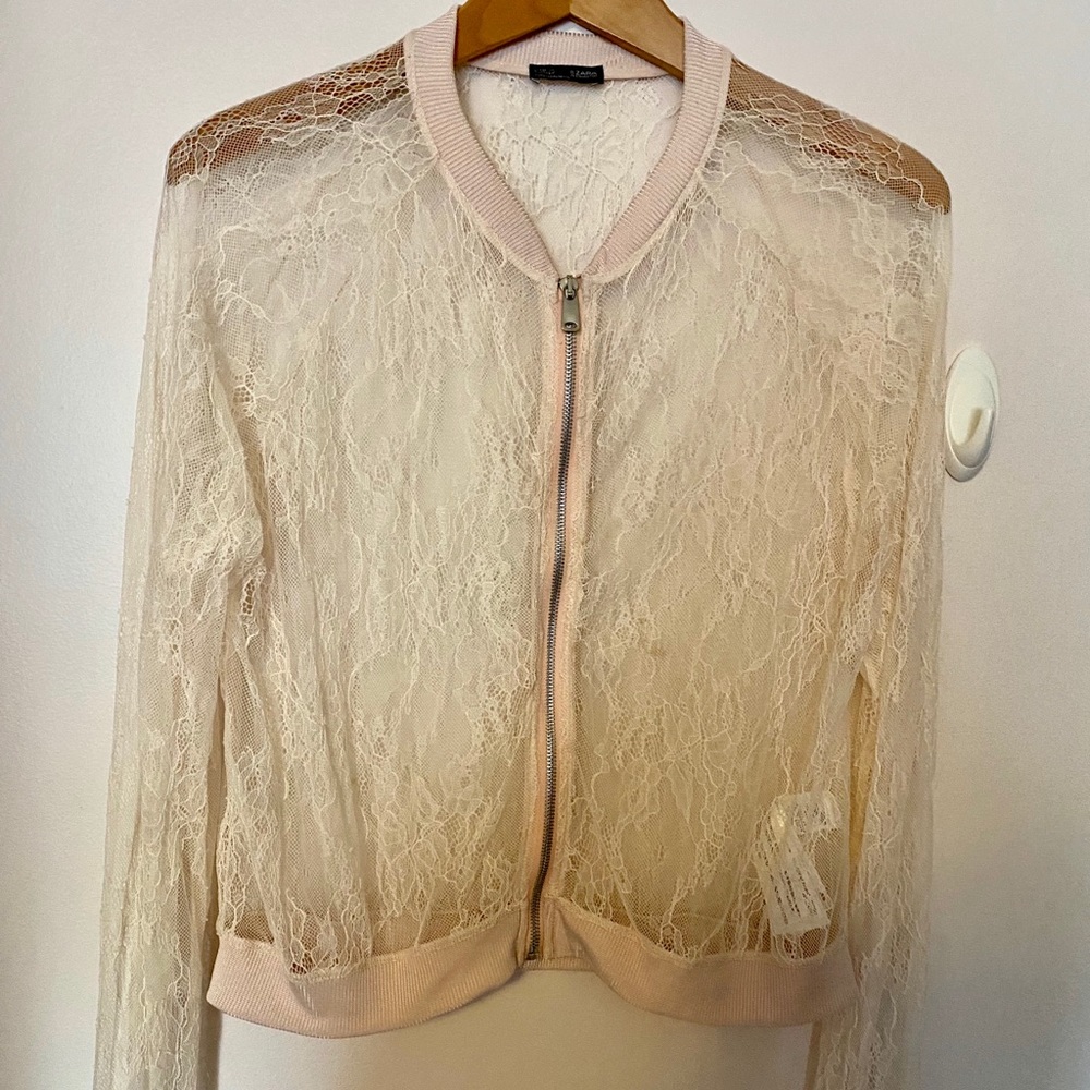 COPY - ZARA Lace top/jacket, size L, like new!